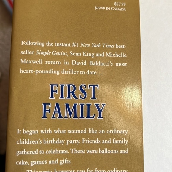 Bundle of 2 David Baldacci books - Picture 3 of 4